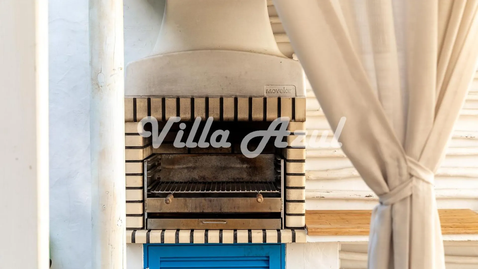 Elegant Villa With Private Pool In Quarteira Vilamoura