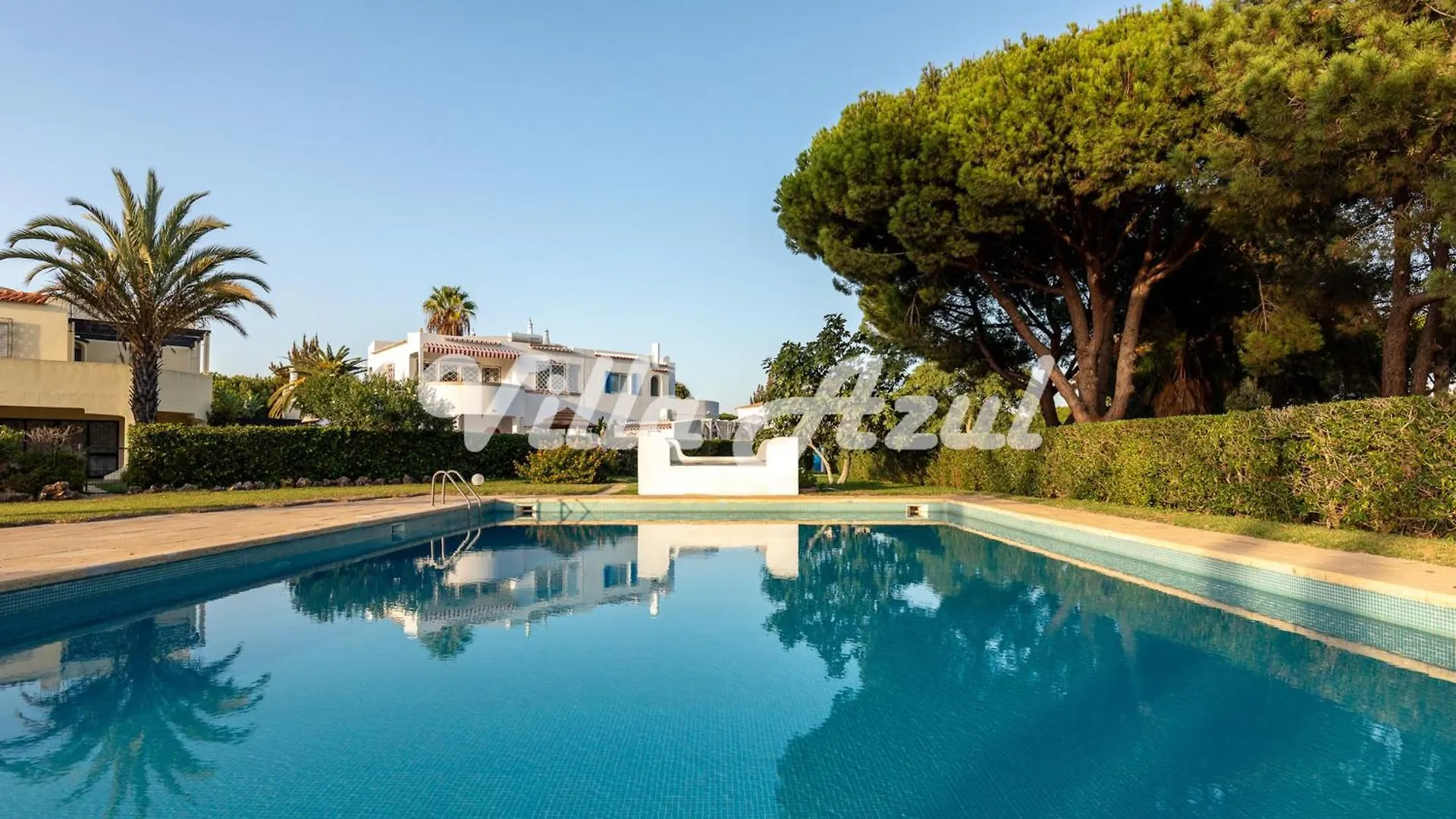 Elegant Villa With Private Pool In Quarteira Vilamoura 0*,