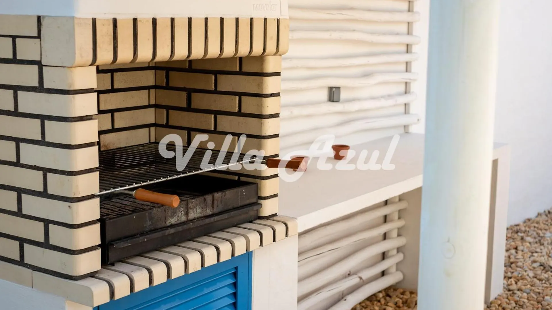 Elegant Villa With Private Pool In Quarteira Vilamoura Portugal