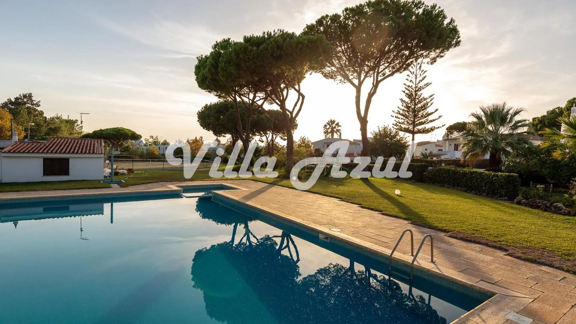 Elegant Villa With Private Pool In Quarteira Vilamoura 0*,