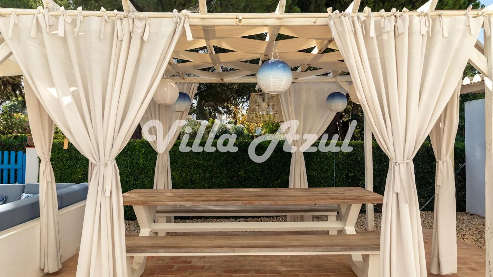Elegant Villa With Private Pool In Quarteira Vilamoura Portugal