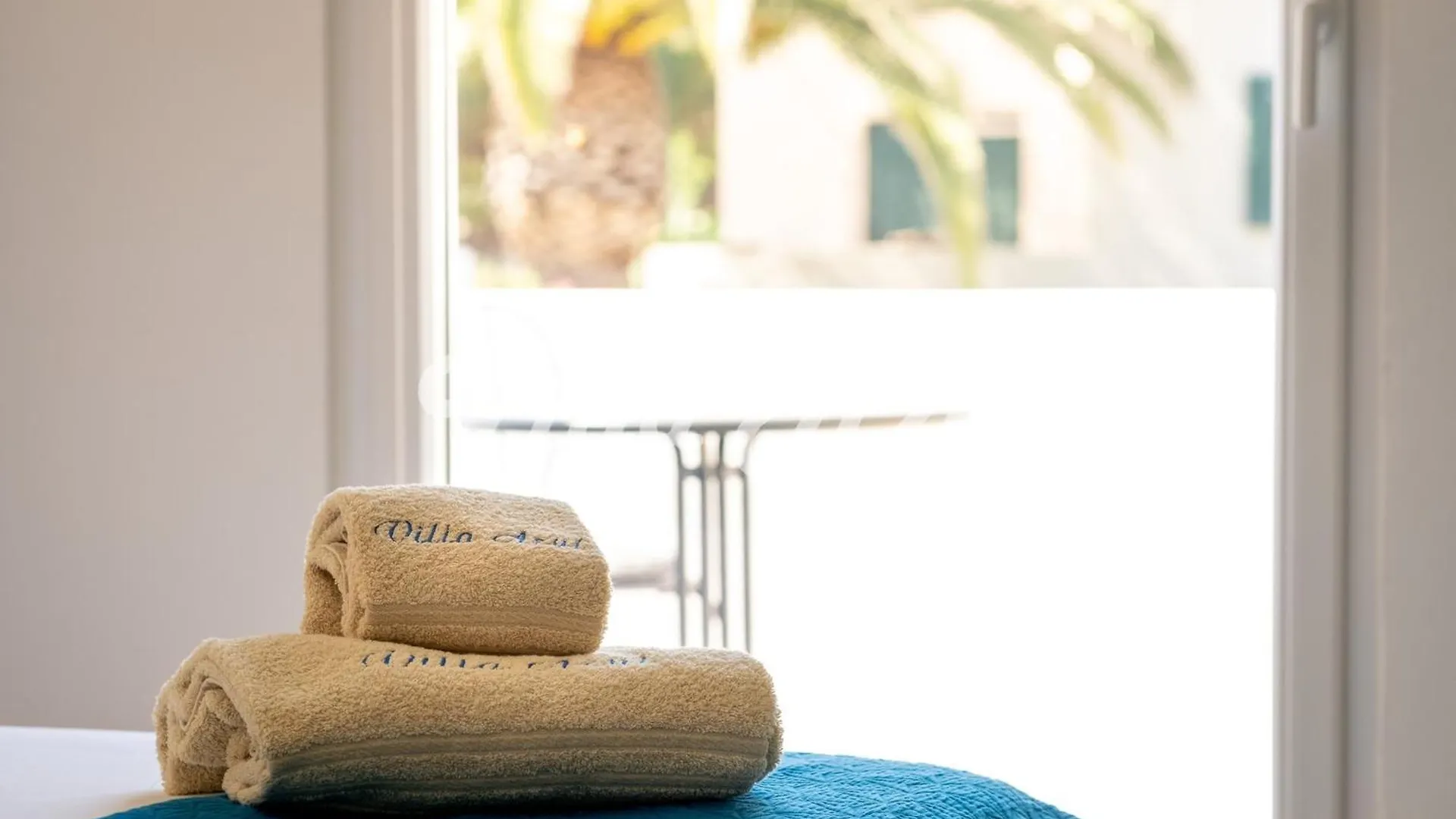 Elegant Villa With Private Pool In Quarteira Vilamoura Portugal