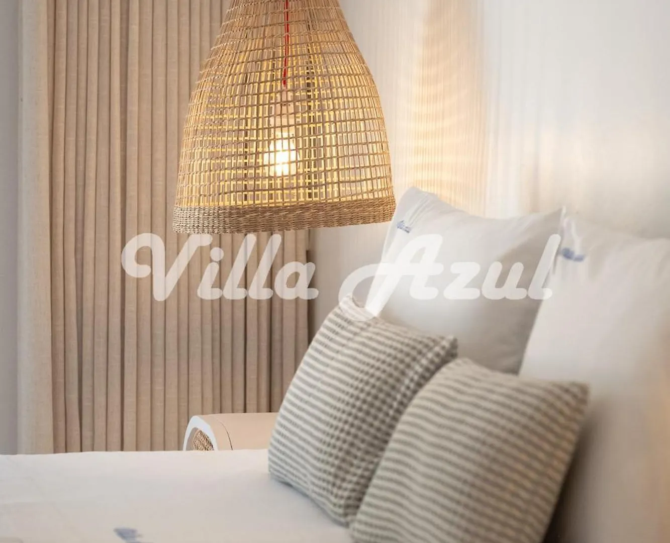 Elegant Villa With Private Pool In Quarteira Vilamoura