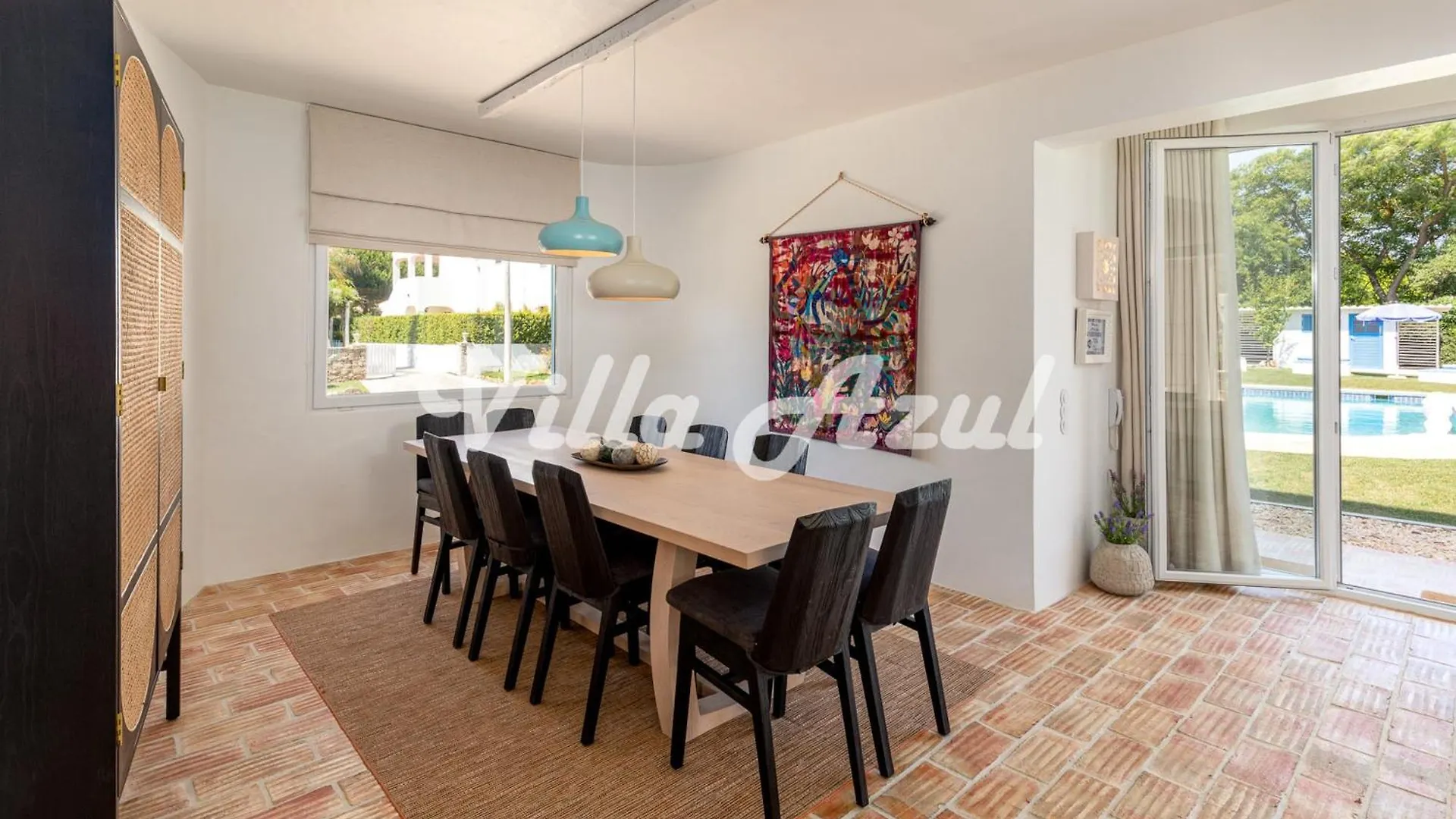 Elegant Villa With Private Pool In Quarteira Vilamoura