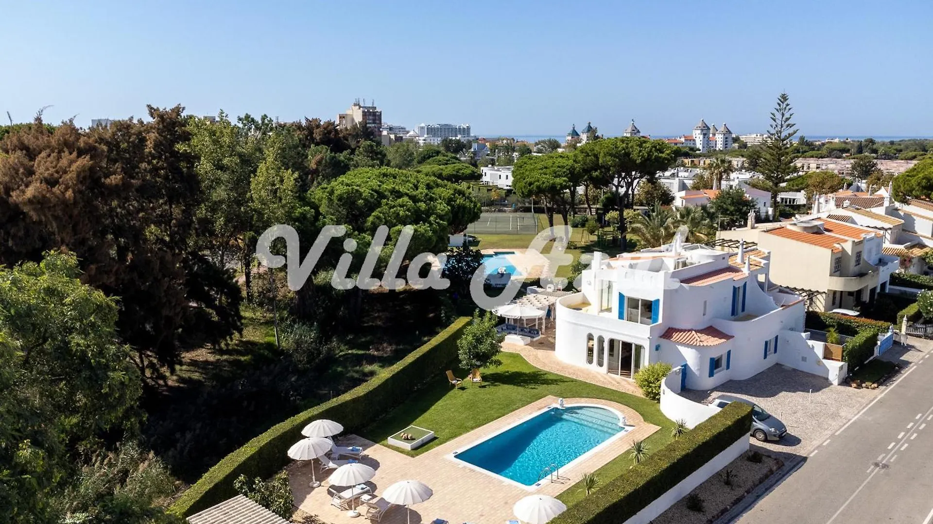 Elegant Villa With Private Pool In Quarteira Vilamoura 0*,  Portugal